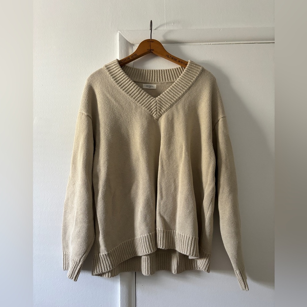 James Street Co Sloane Vneck